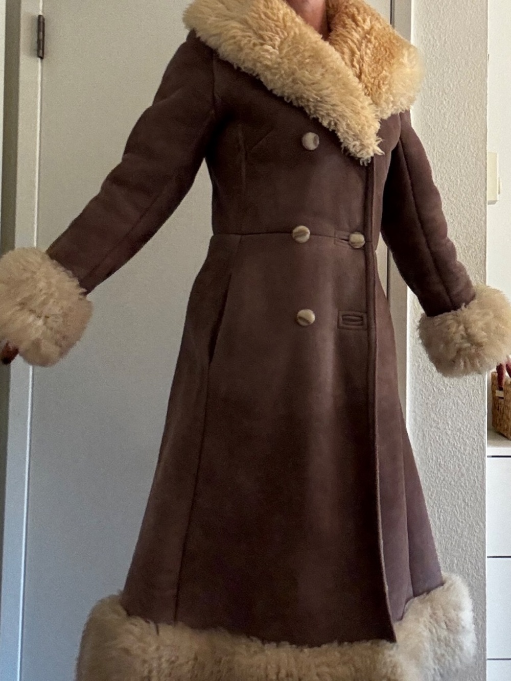 Authentic Vintage 70’s shearling Penny Lane coat - Picture 4 of 8